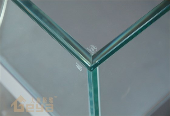 南京水晶珠宝展柜制作厂家