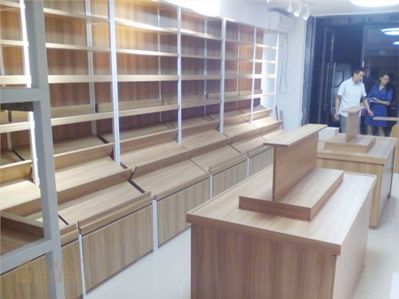 麒麟门零食展柜