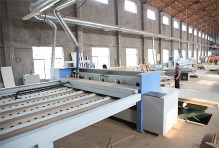 大唐格雅展柜生产线