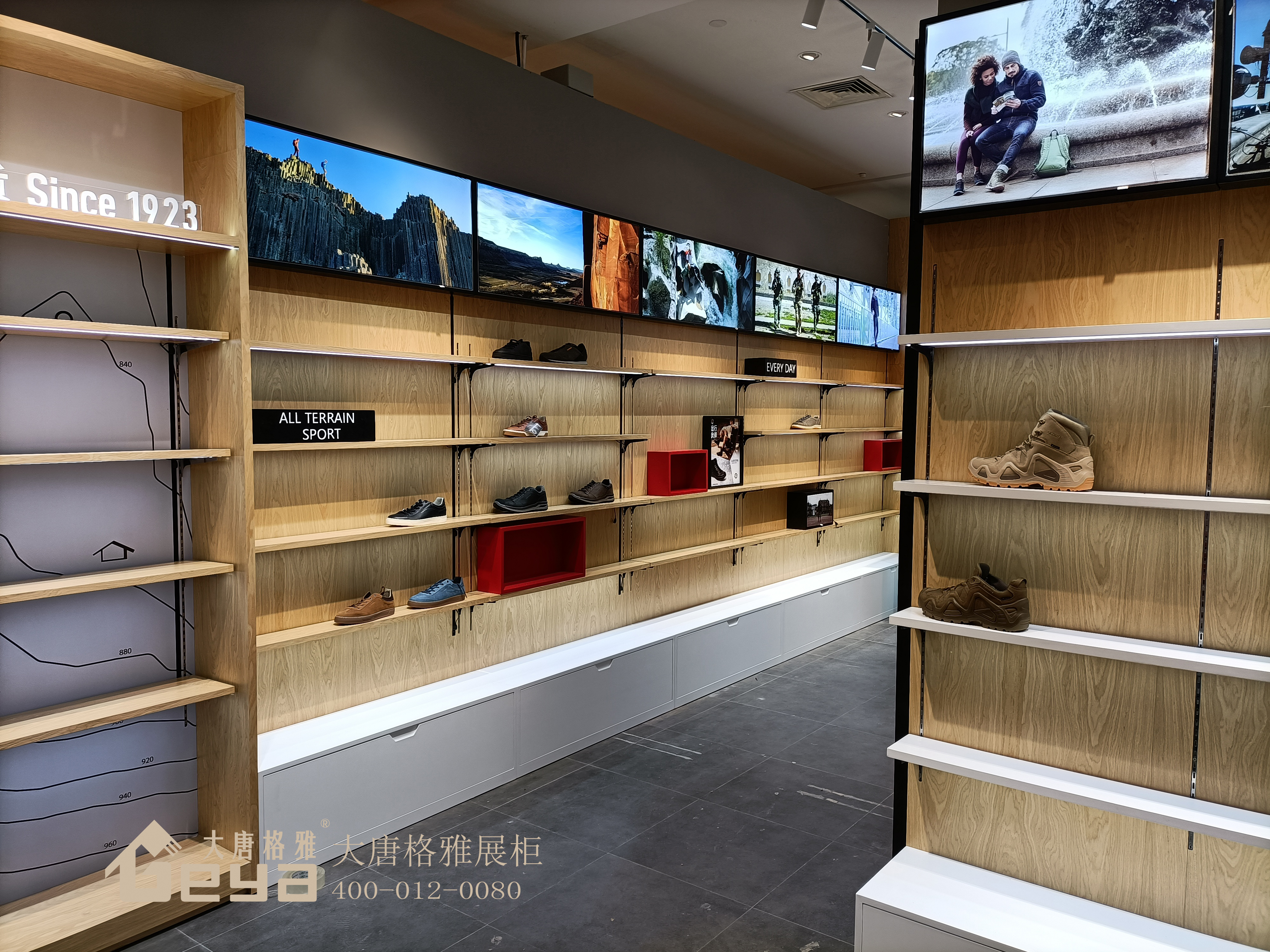 好的展示柜应该具备哪些特点?