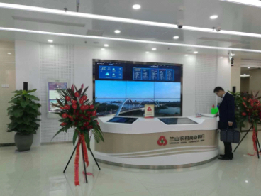 异形展柜应该如何定制？