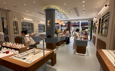 景区文创柜—苏州河坊街饰品柜